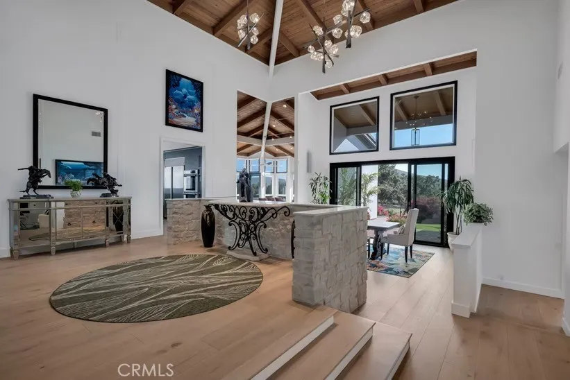 4514 Rayburn Westlake Village, CA 91362