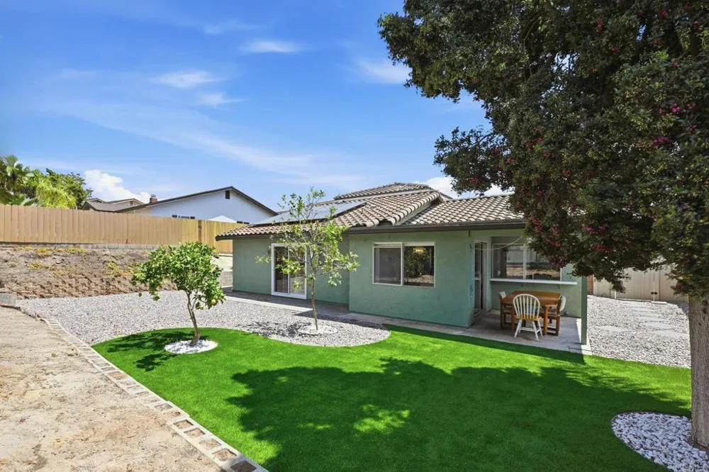 1712 Greentree Road Encinitas, CA 92024