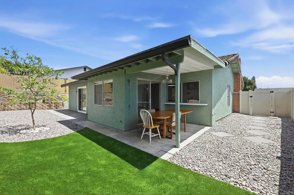1712 Greentree Road Encinitas, CA 92024