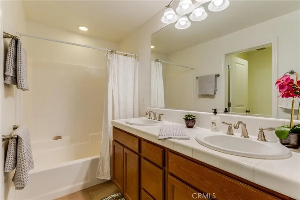 842 Tarragon Lane San Luis Obispo, CA 93401