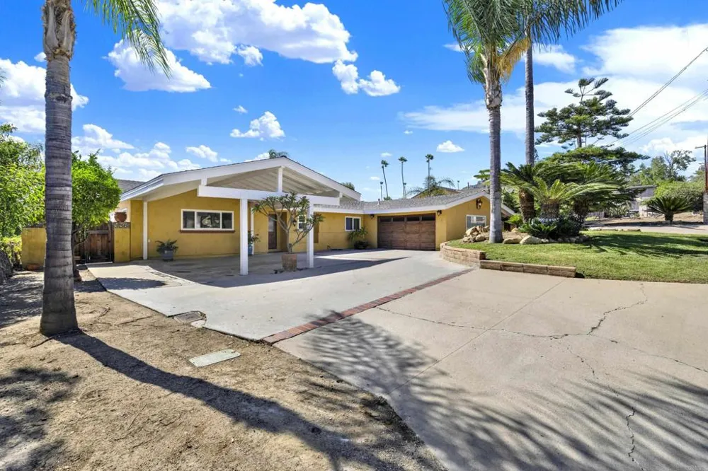4324 Miriam Place La Mesa, CA 91941