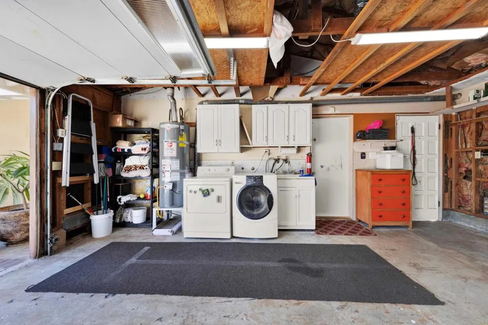 4324 Miriam Place La Mesa, CA 91941