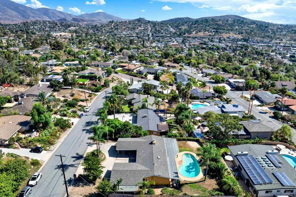 4324 Miriam Place La Mesa, CA 91941