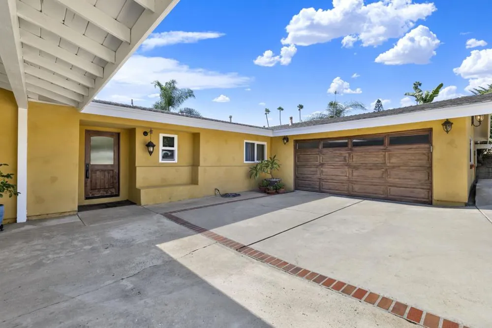 4324 Miriam Place La Mesa, CA 91941