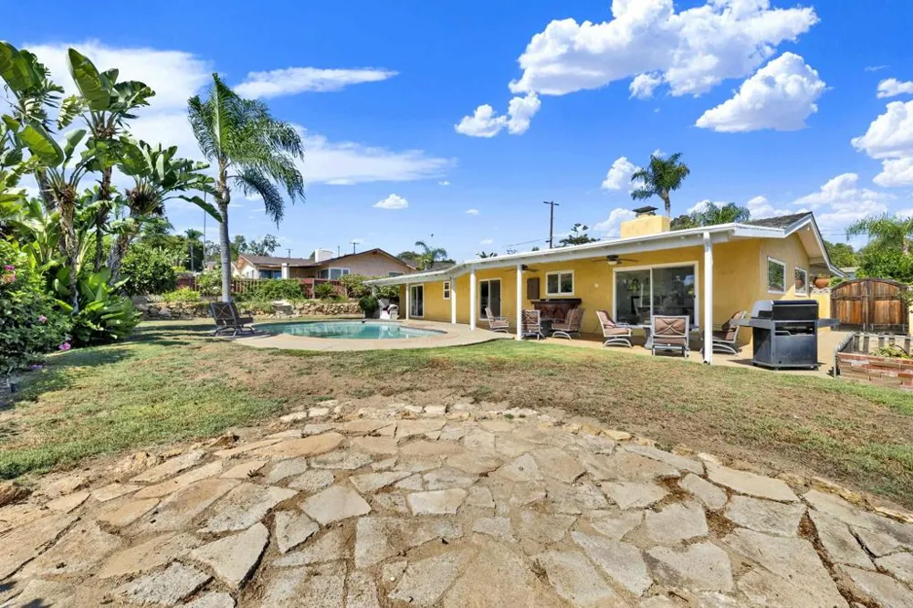4324 Miriam Place La Mesa, CA 91941