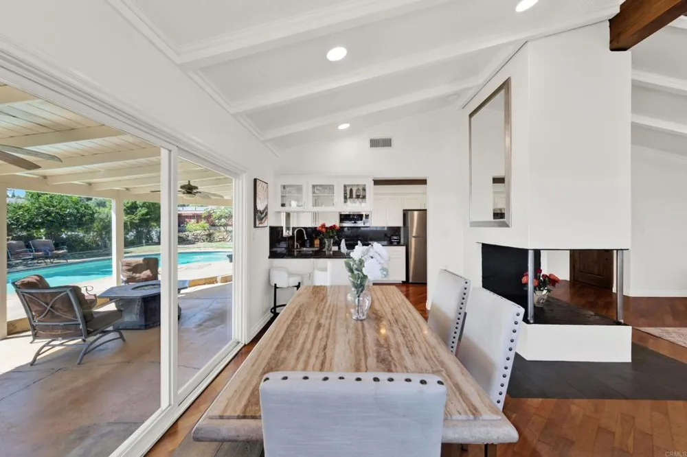 4324 Miriam Place La Mesa, CA 91941