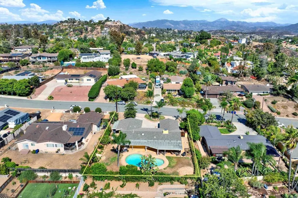 4324 Miriam Place La Mesa, CA 91941