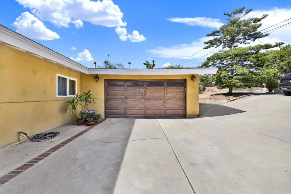 4324 Miriam Place La Mesa, CA 91941