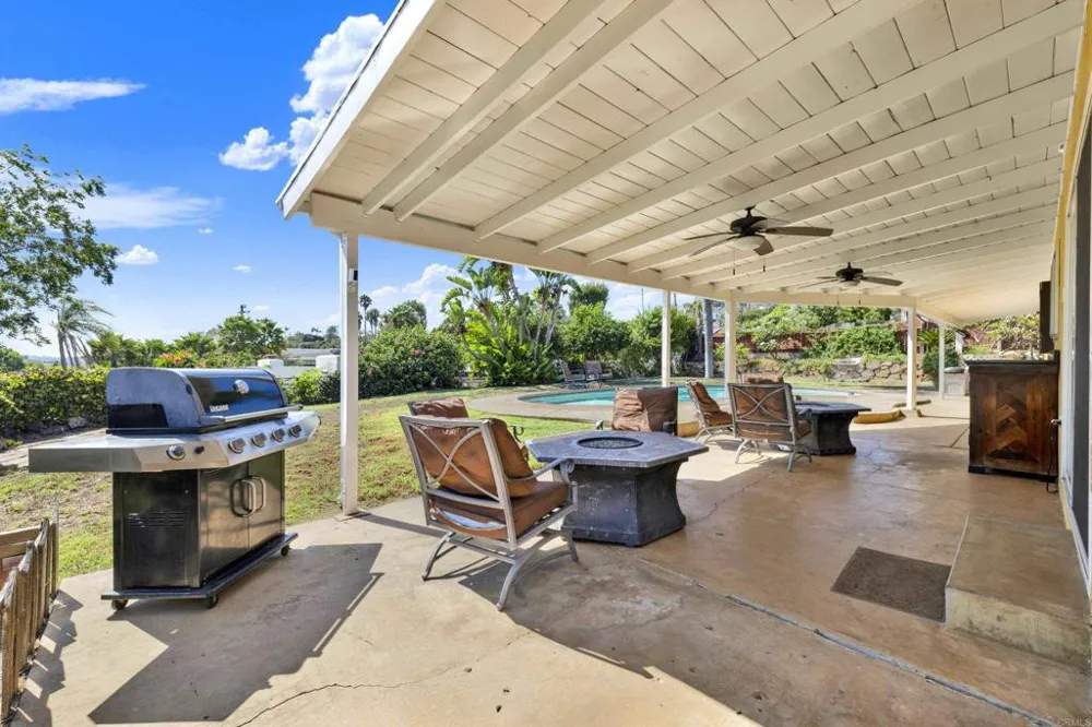 4324 Miriam Place La Mesa, CA 91941