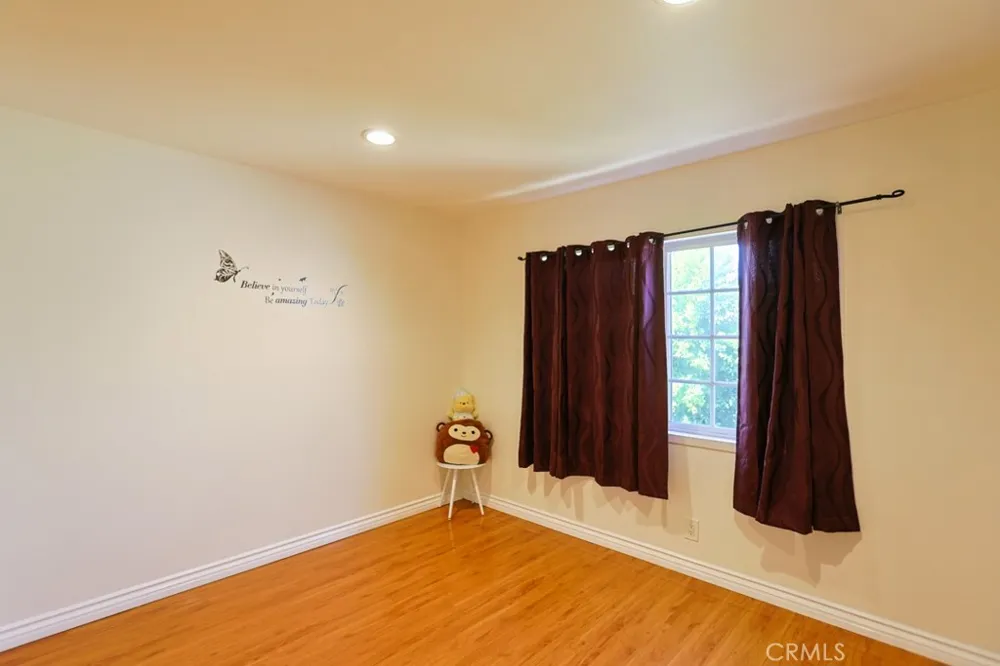 12132 Hackamore Garden Grove, CA 92840