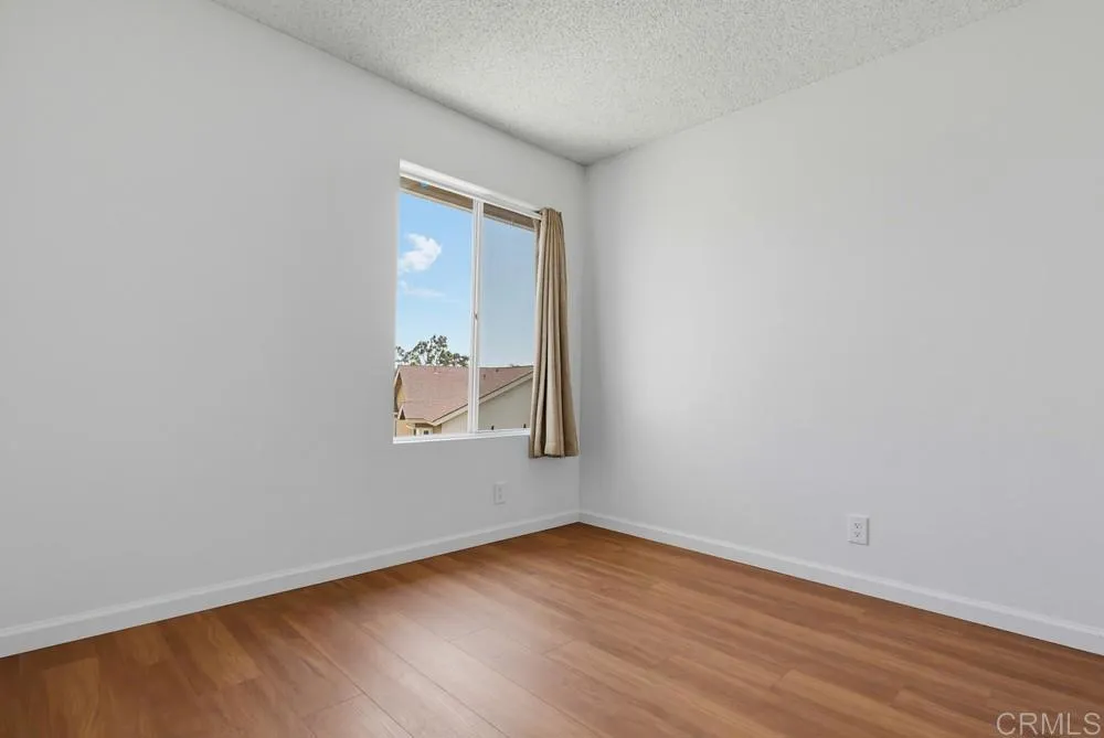 2041 MANZANA Way San Diego, CA 92139