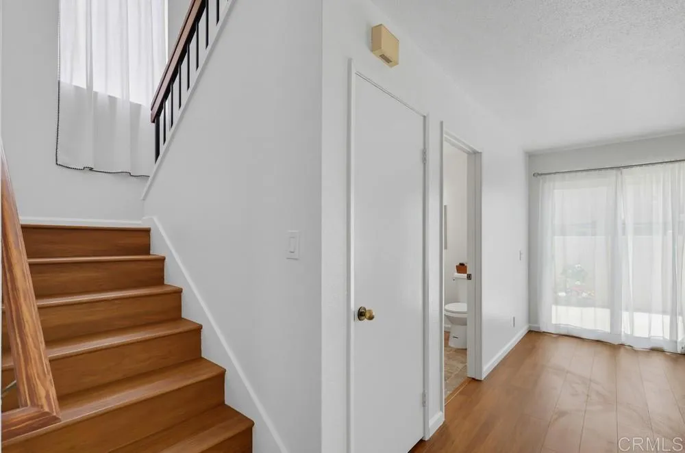 2041 MANZANA Way San Diego, CA 92139