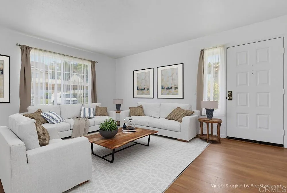 2041 MANZANA Way San Diego, CA 92139