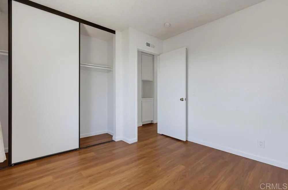 2041 MANZANA Way San Diego, CA 92139