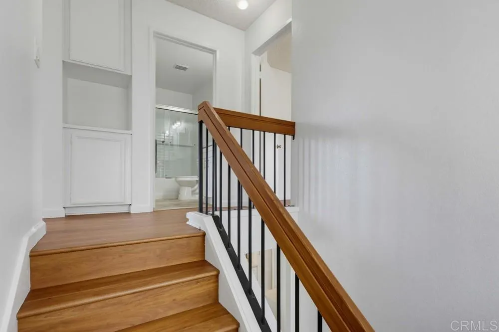 2041 MANZANA Way San Diego, CA 92139
