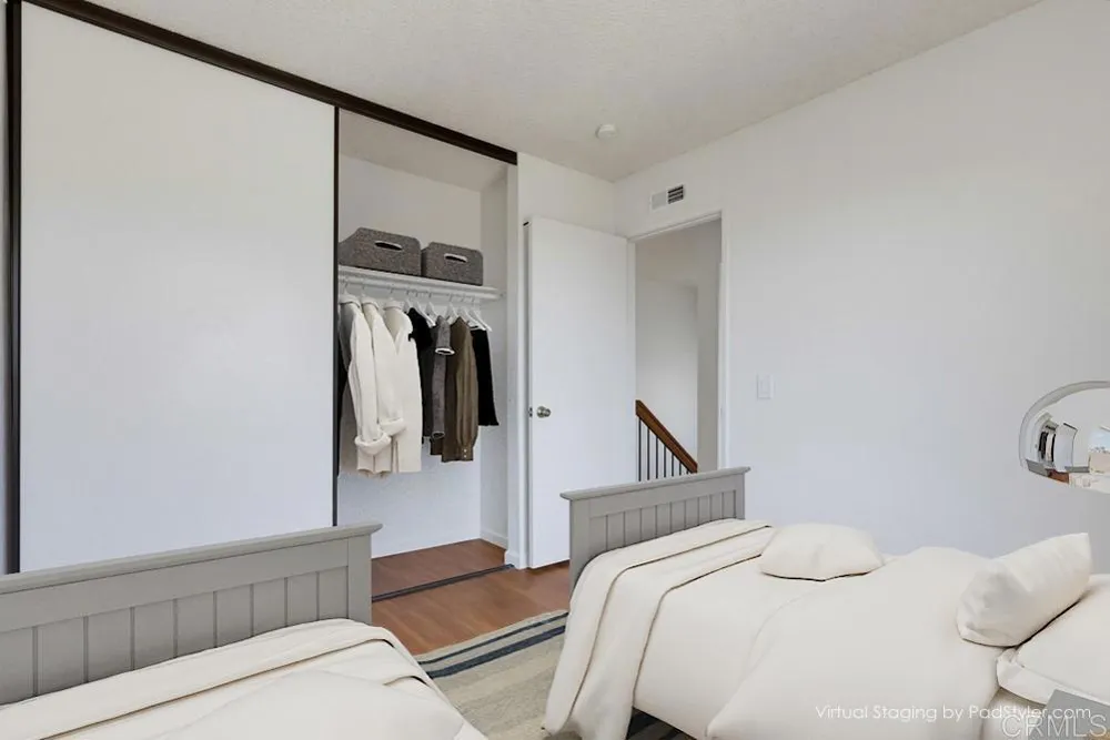 2041 MANZANA Way San Diego, CA 92139