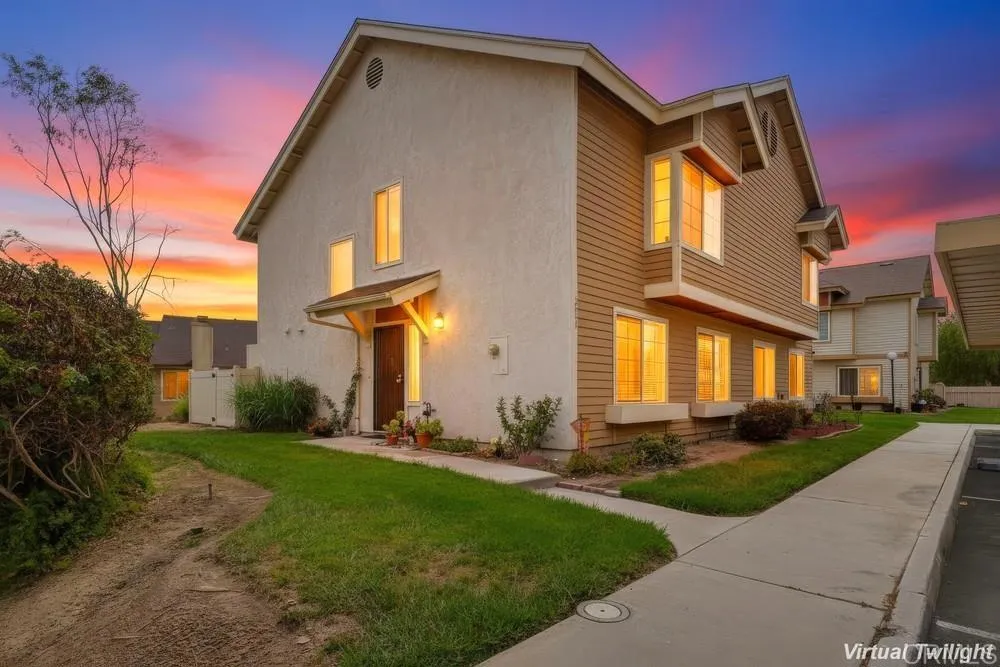 2041 MANZANA Way San Diego, CA 92139