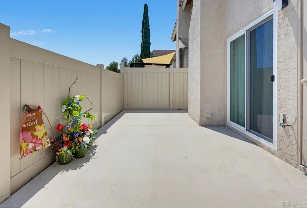2041 MANZANA Way San Diego, CA 92139