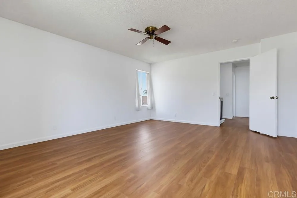 2041 MANZANA Way San Diego, CA 92139