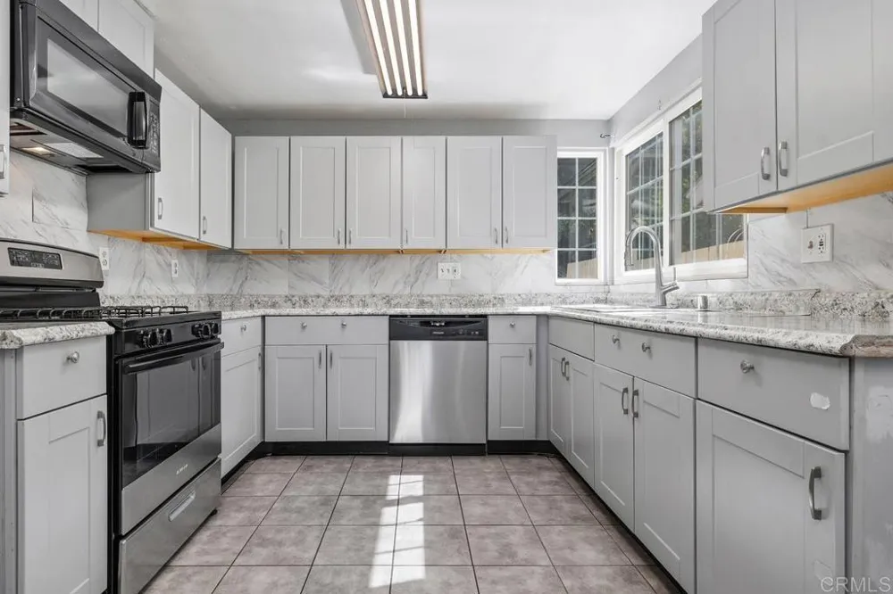 1135 Manzana Way San Diego, CA 92139