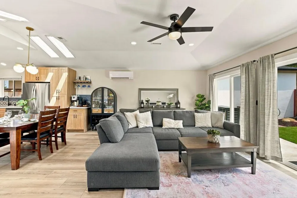 4769 50th Street San Diego, CA 92115