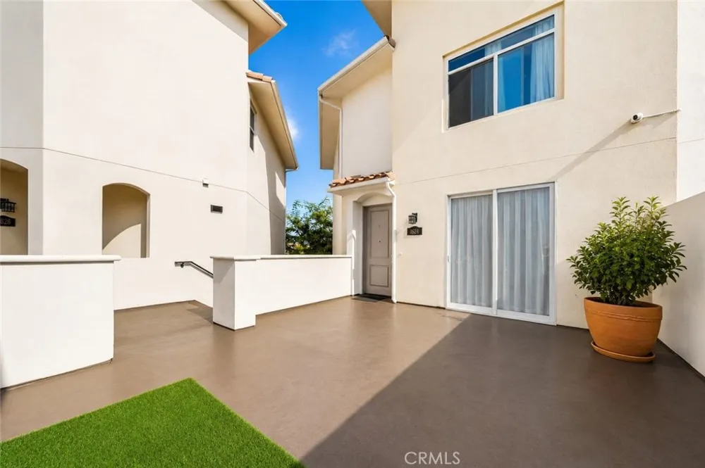 1624 Gramercy Torrance, CA 90501