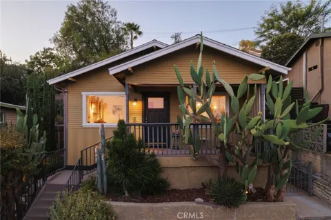 6205 Vidette