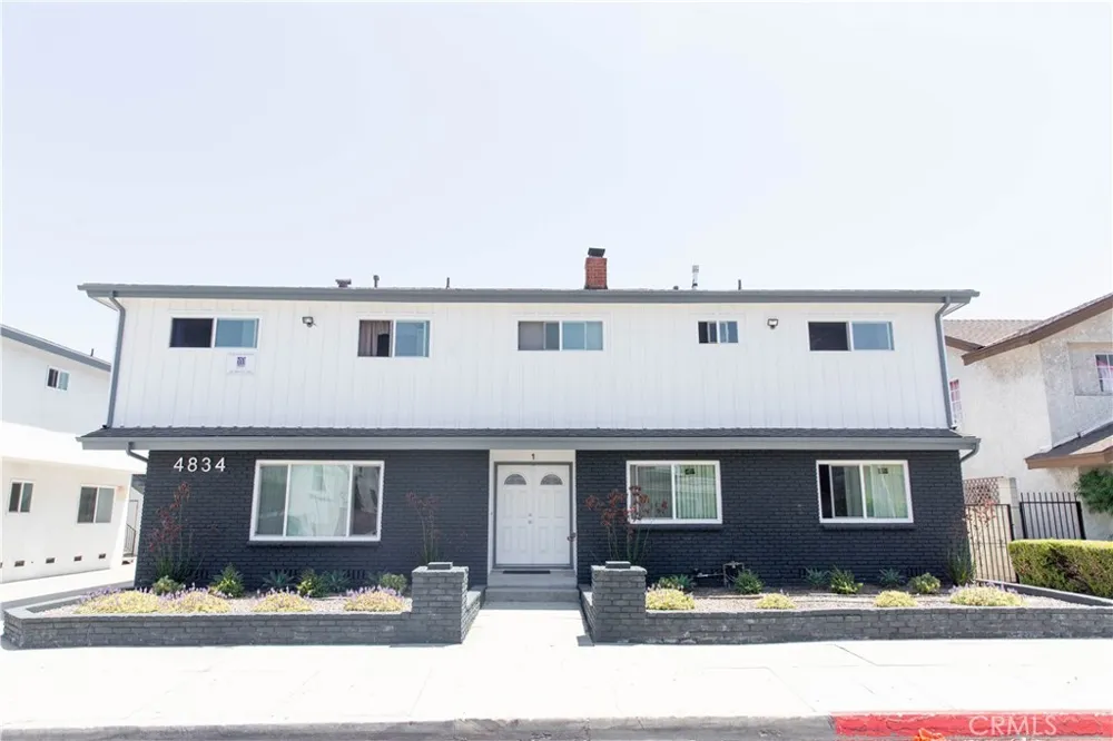 4834 W 118th Place Hawthorne, CA 90250
