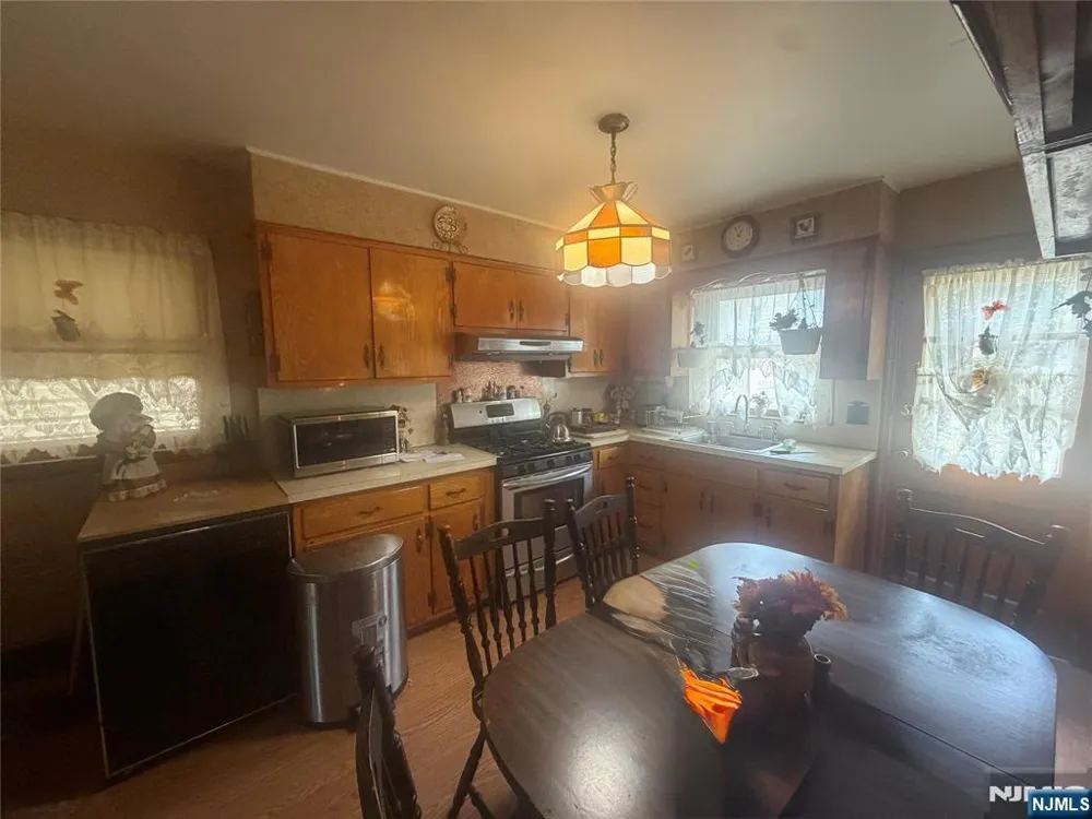 1505 67th Street North Bergen, NJ 07047