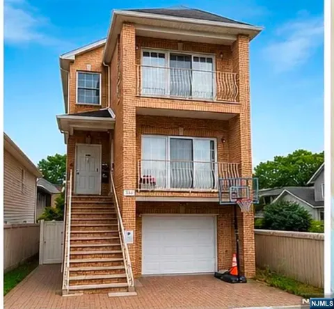20 Vanderpool Street 2