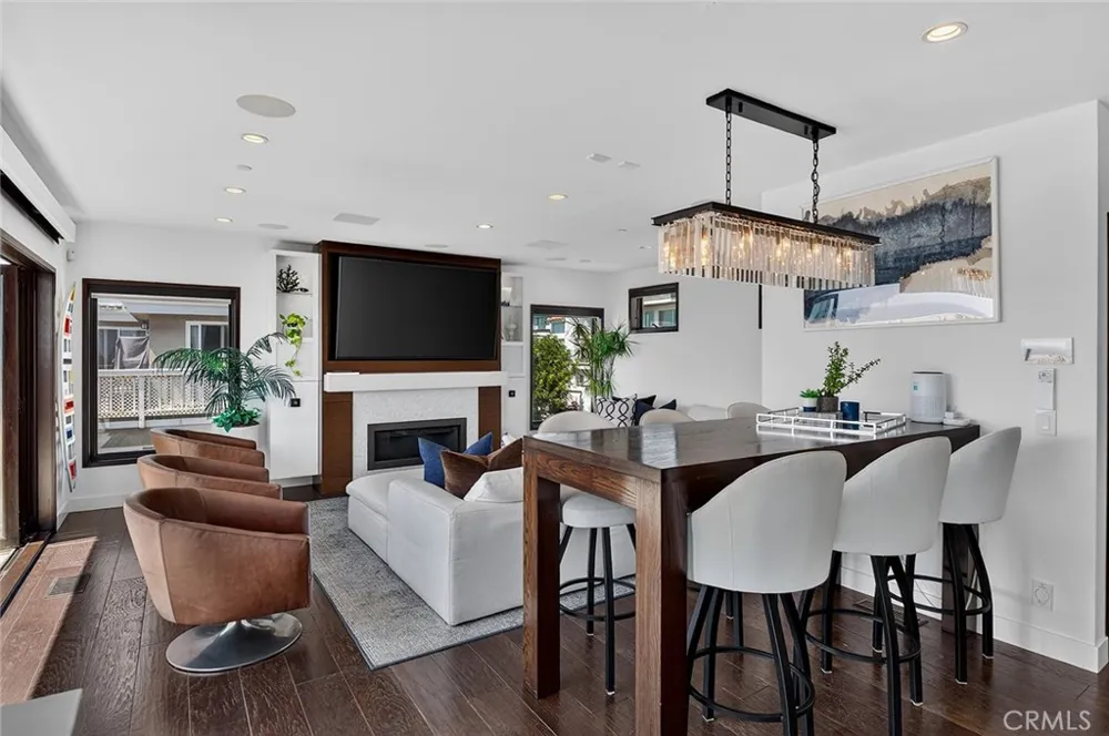 232 30th Manhattan Beach, CA 90266