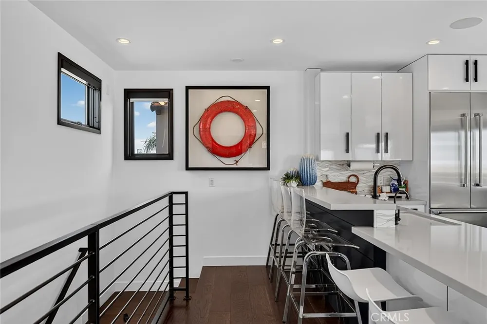 232 30th Manhattan Beach, CA 90266