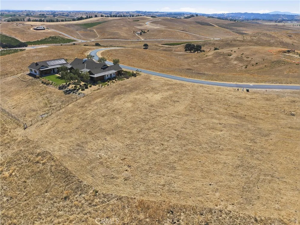 3633 Michele Circle Paso Robles, CA 93446