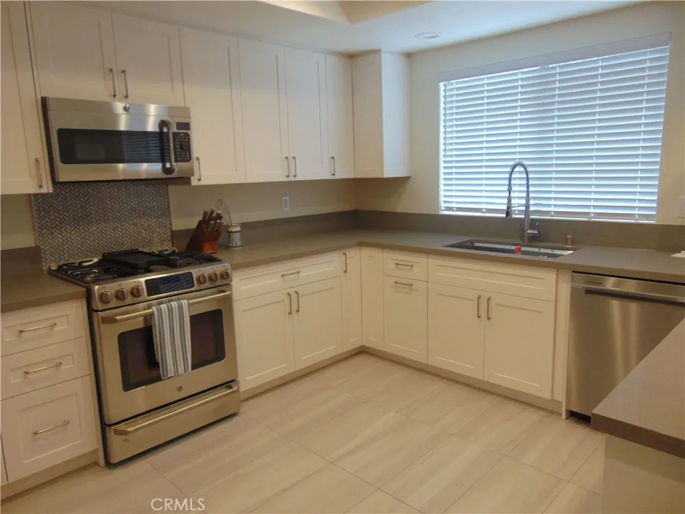 3611 W. Hidden Lane #C Rolling Hills Estates, CA 90274