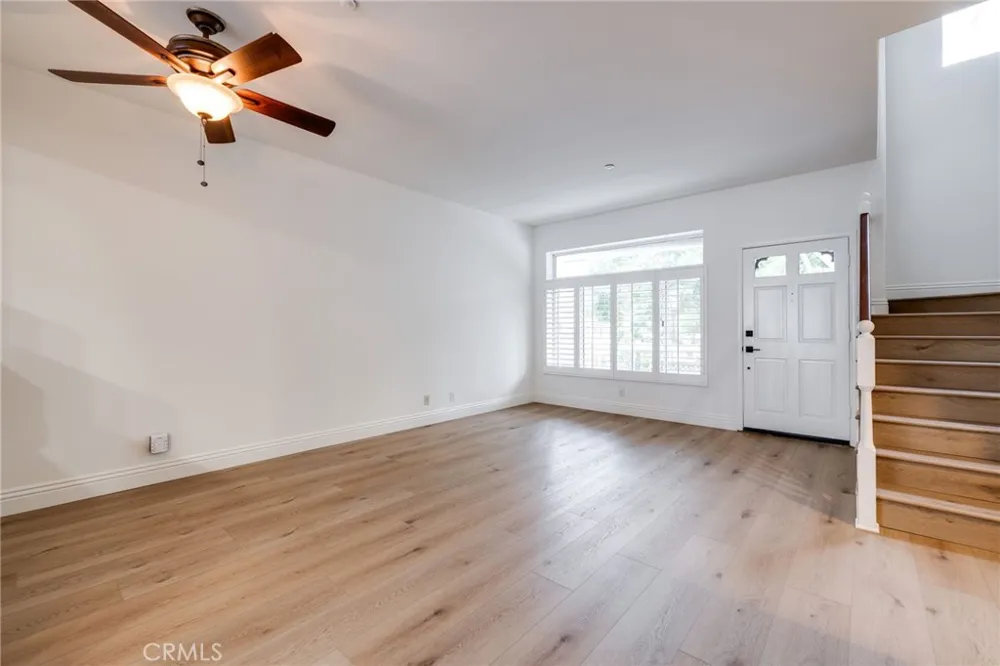 581 Pageant Orange, CA 92869