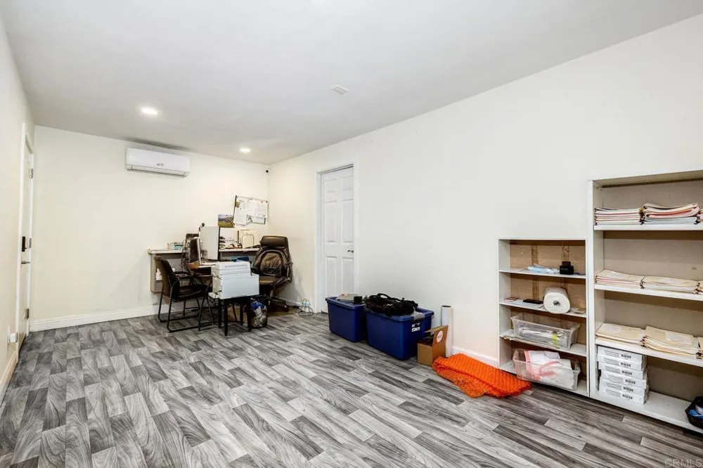 578 Elkelton Boulevard Spring Valley, CA 91977