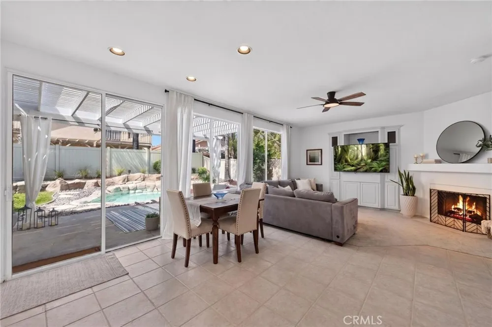 44885 Corte Casa Temecula, CA 92592