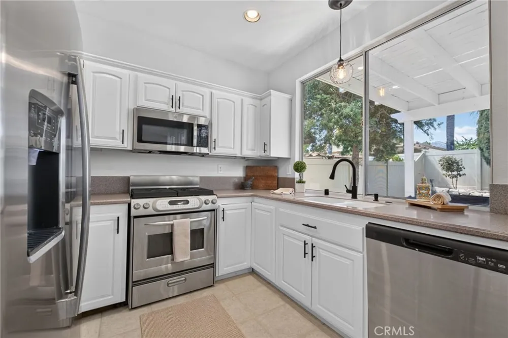 44885 Corte Casa Temecula, CA 92592