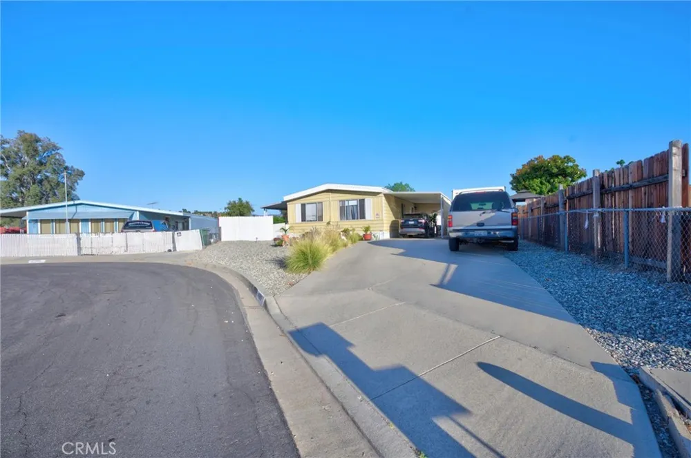 43831 Rassle Hemet, CA 92544