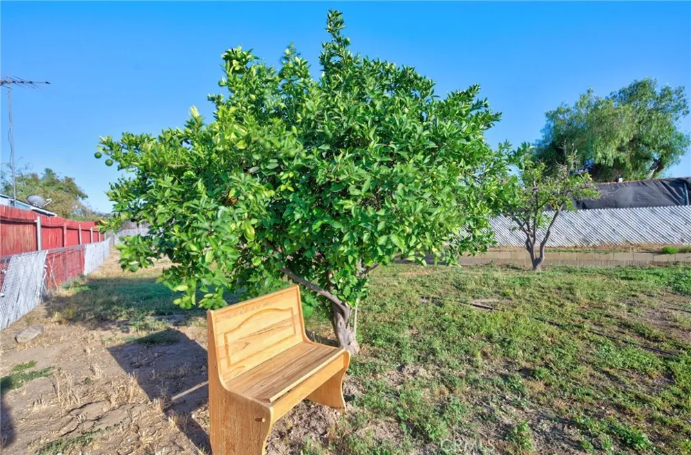 43831 Rassle Hemet, CA 92544