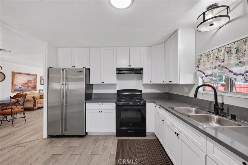43831 Rassle Hemet, CA 92544