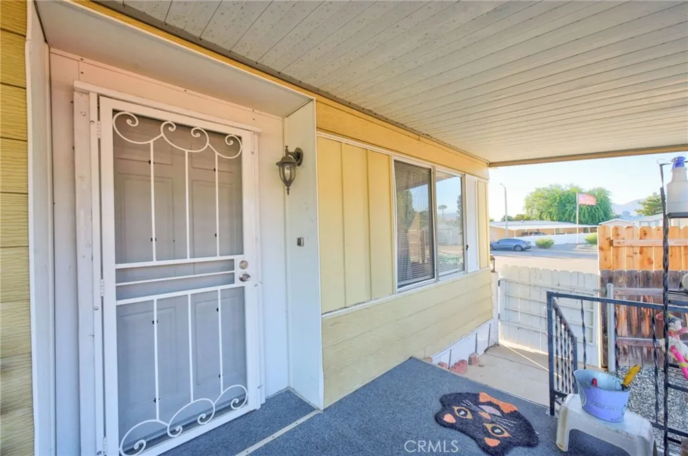 43831 Rassle Hemet, CA 92544