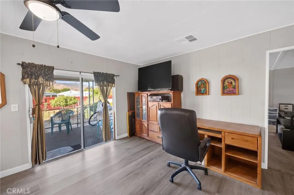 43831 Rassle Hemet, CA 92544