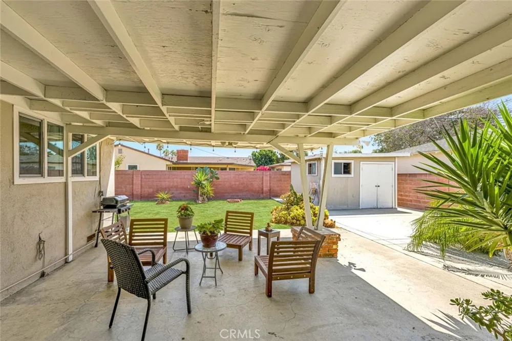 11812 Peacock Court Garden Grove, CA 92841