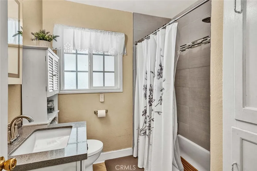 11812 Peacock Court Garden Grove, CA 92841