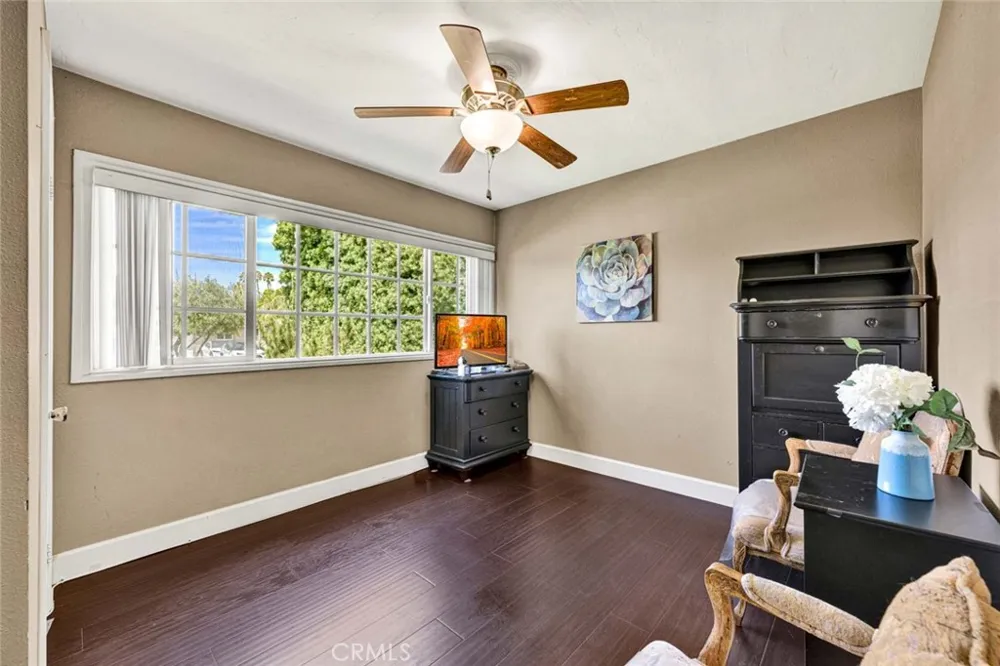 11812 Peacock Court Garden Grove, CA 92841