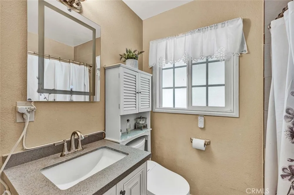 11812 Peacock Court Garden Grove, CA 92841