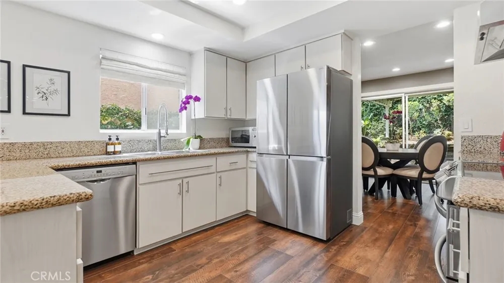 2336 Cynthia Court Costa Mesa, CA 92627