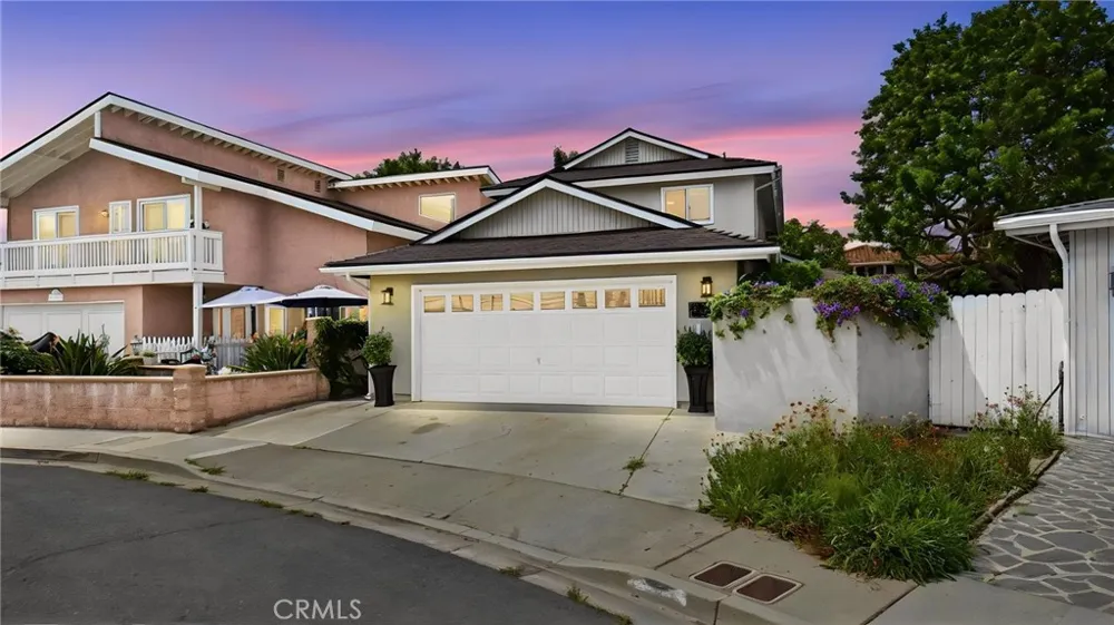 2336 Cynthia Court Costa Mesa, CA 92627