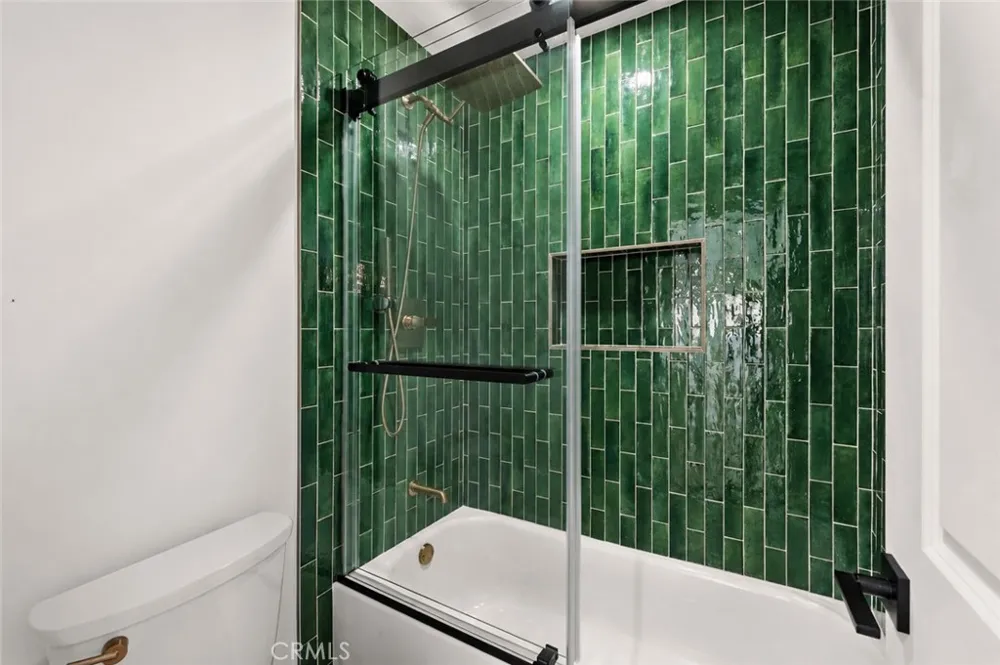 433 E Tamarack #149 Inglewood, CA 90301